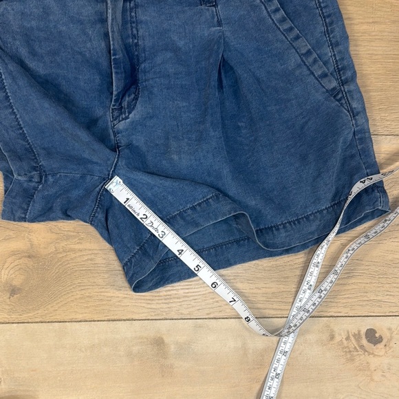 American Eagle High Waisted Soft Women's Blue Chambray Shorts - Picture 7 of 10